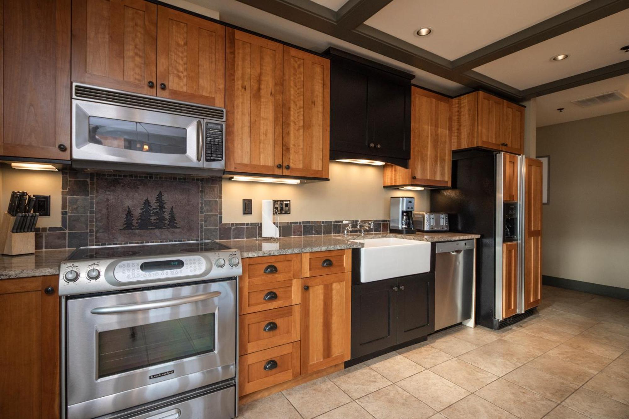 Tamarack Lodge Traverse City Phòng bức ảnh